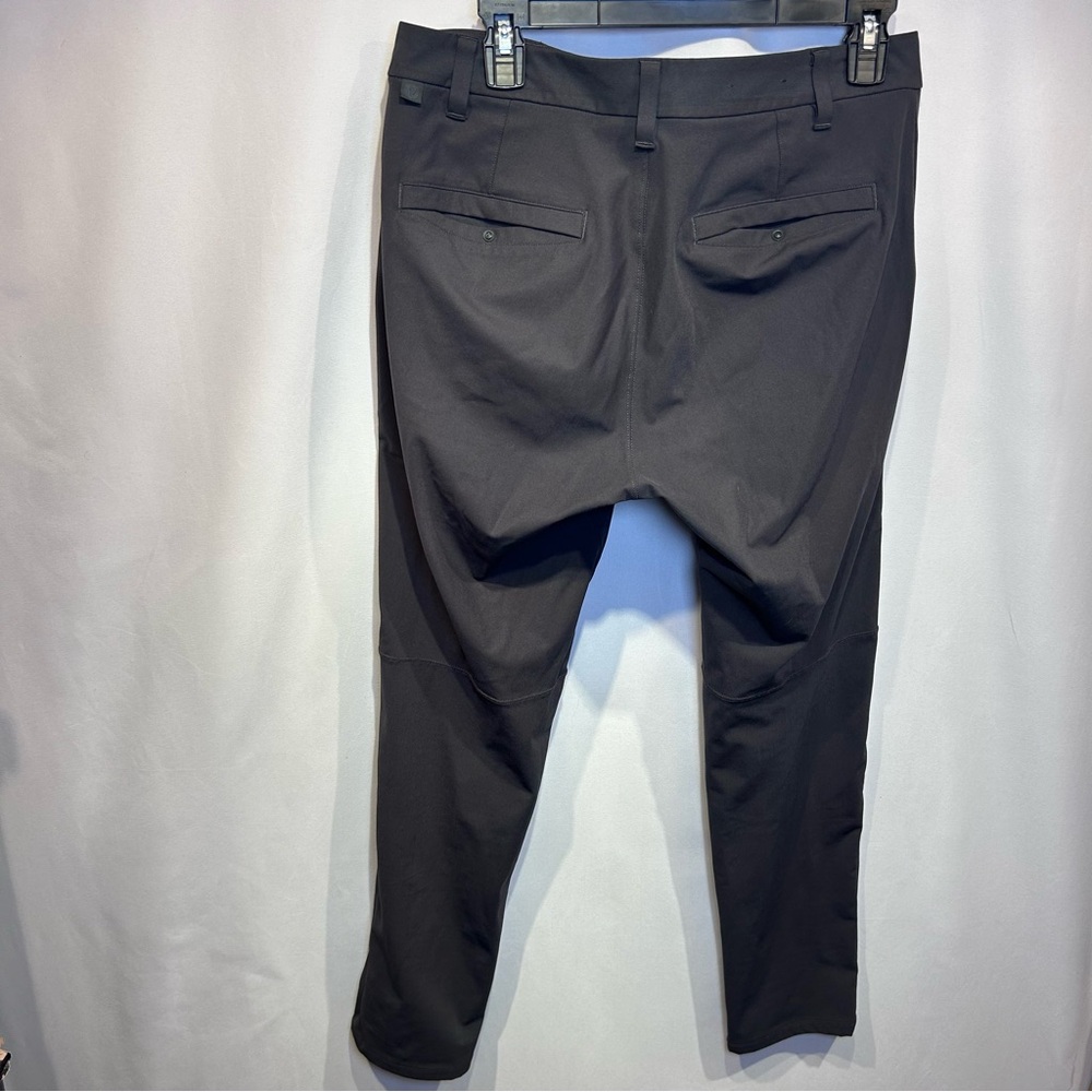 Lululemon Mens ABC Slim Dark Grey Pants Like New Size 30 x 32 - Picture 4 of 6